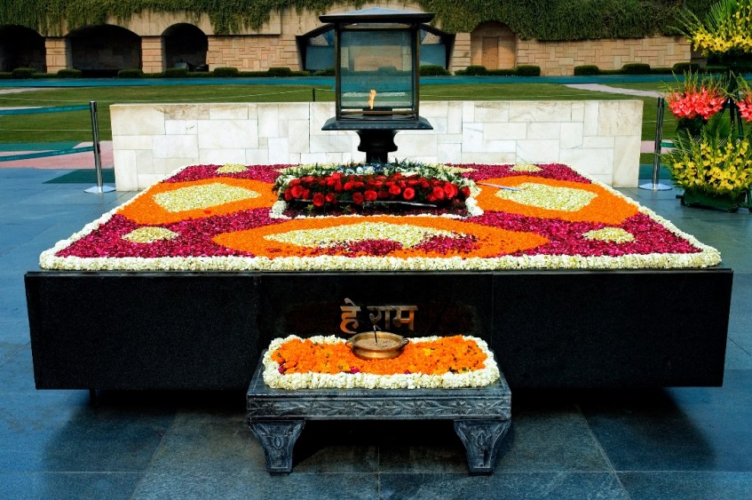 Varanasi - Delhi (vol)
