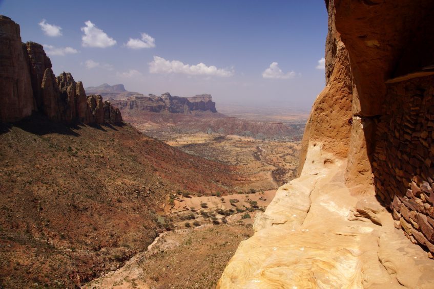 Addis-Abeba - Mekele (vol) - Massif du Gheralta - Hawzien