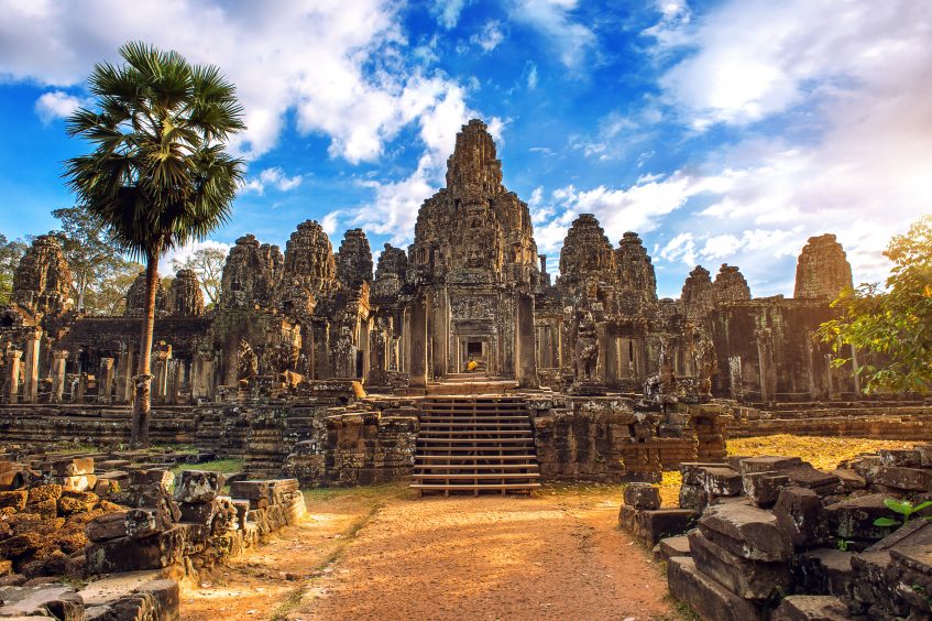 Siem Reap Sra Srang  Banteay Kdei - Prasat Kravan - Ta Phrom - Angkor Thom- Angkor Vat