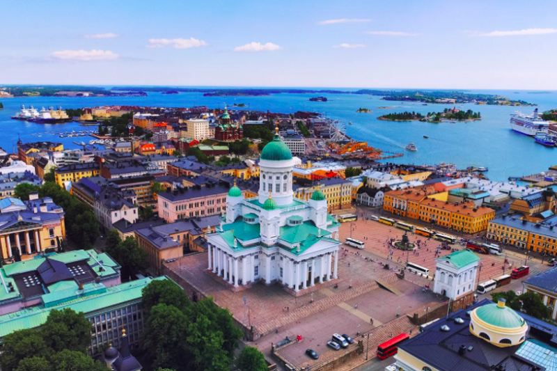 Arrivée au port d'Helsinki - Rovaniemi (vol)