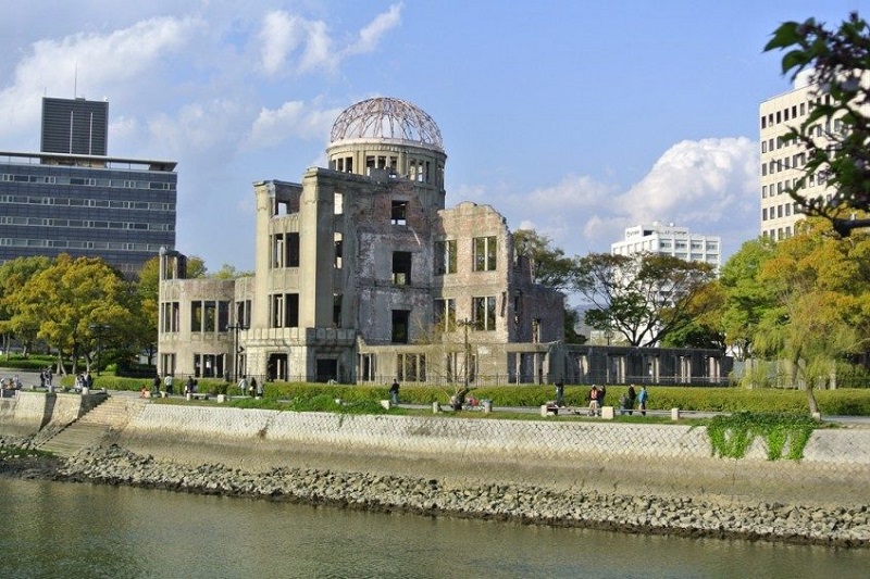 Kyoto  Hiroshima - Miyajima - Hiroshima