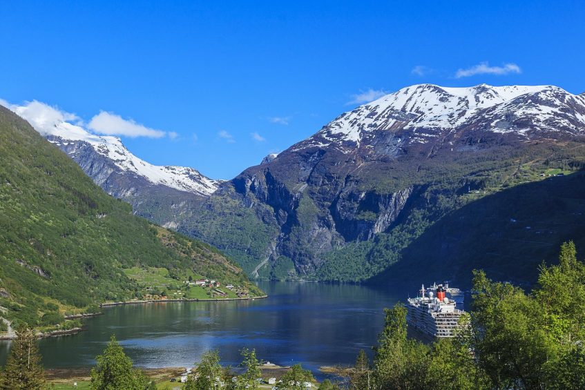 Geirangerfjord - Glacier de Briksdal