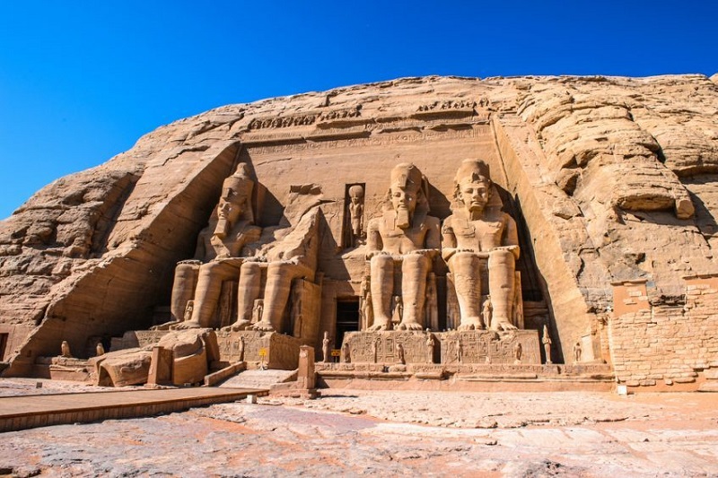 Assouan - Abu Simbel - Assouan