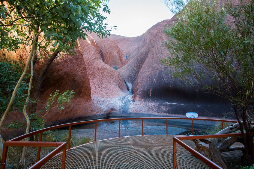 Cairns - Ayers Rock (vol)