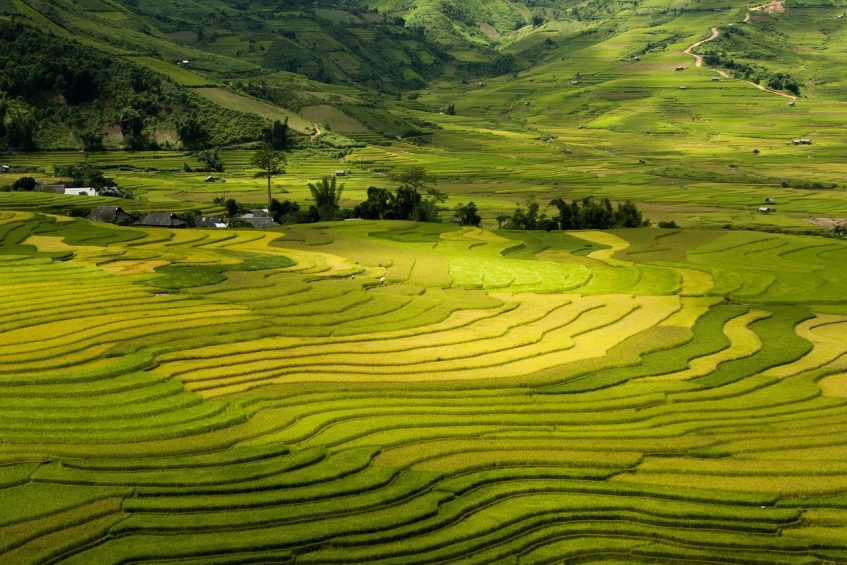 Lao Cai - Ma Tra - Ta Phin - Sapa