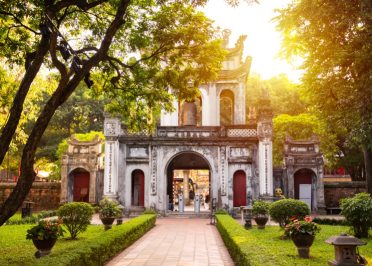 Hué - Hanoï (vol) - Tour de ville - Ninh Binh