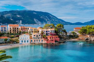 Grèce : un voyage au cœur de ses paysages éblouissants