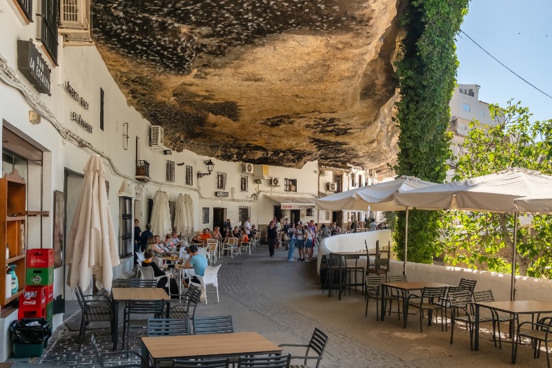 Sotogrande - Cortes de la Frontera - Setenil de las Bodegas - Ronda