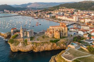 L’Espagne au-delà des grands classiques : une immersion au cœur des cultures régionales