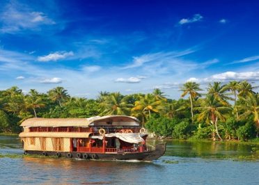 Periyar - Nedumudy - Excursion en péniche