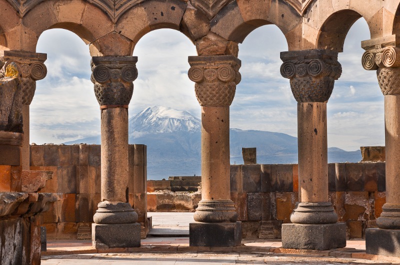 Gyumri – Echmiadzin – Zvartnots – Erevan
