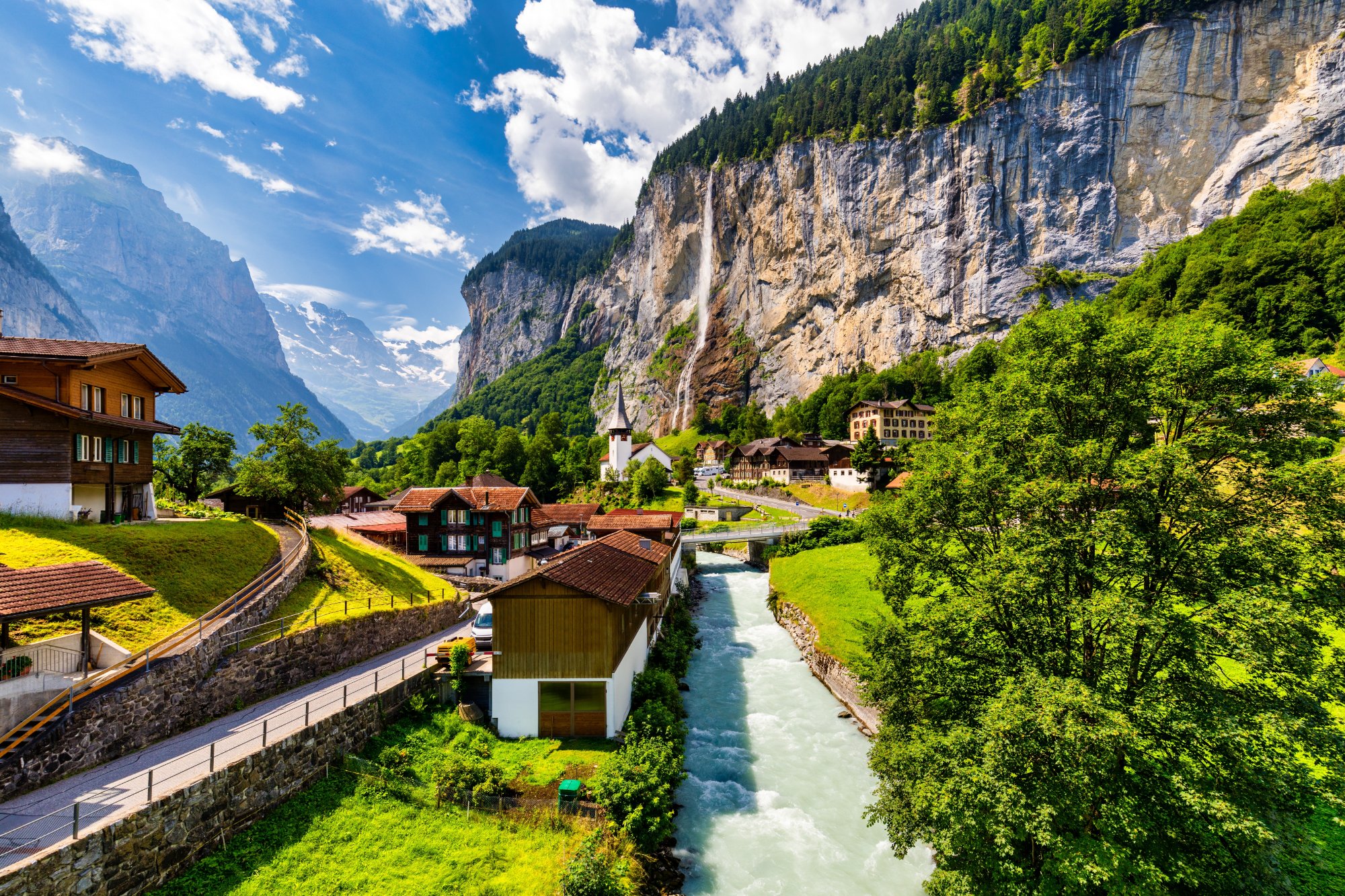 Interlaken - Lauterbrunnen Valley - Schilthorn - Interlaken